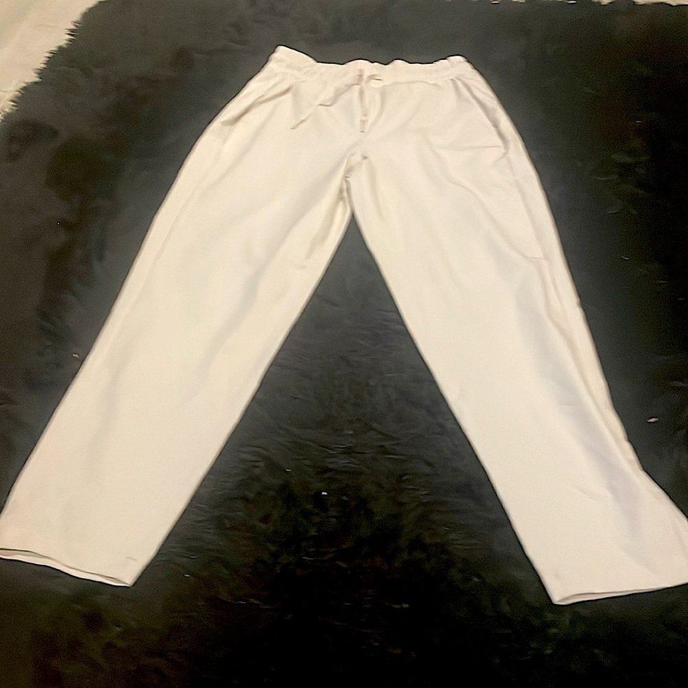 White/cream active pants